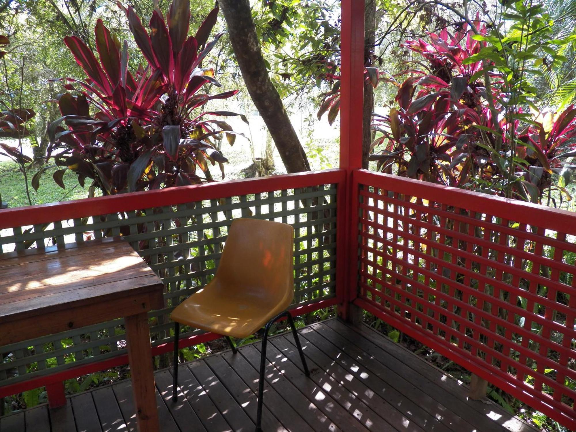 Lake Eacham Tourist Park & Cabins الغرفة الصورة